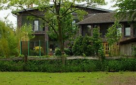 Gästewohnung Hardinghaus am Teich